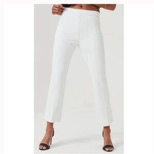 SPANX White Kick Flare Ankle Pants, Size 3X, NWT